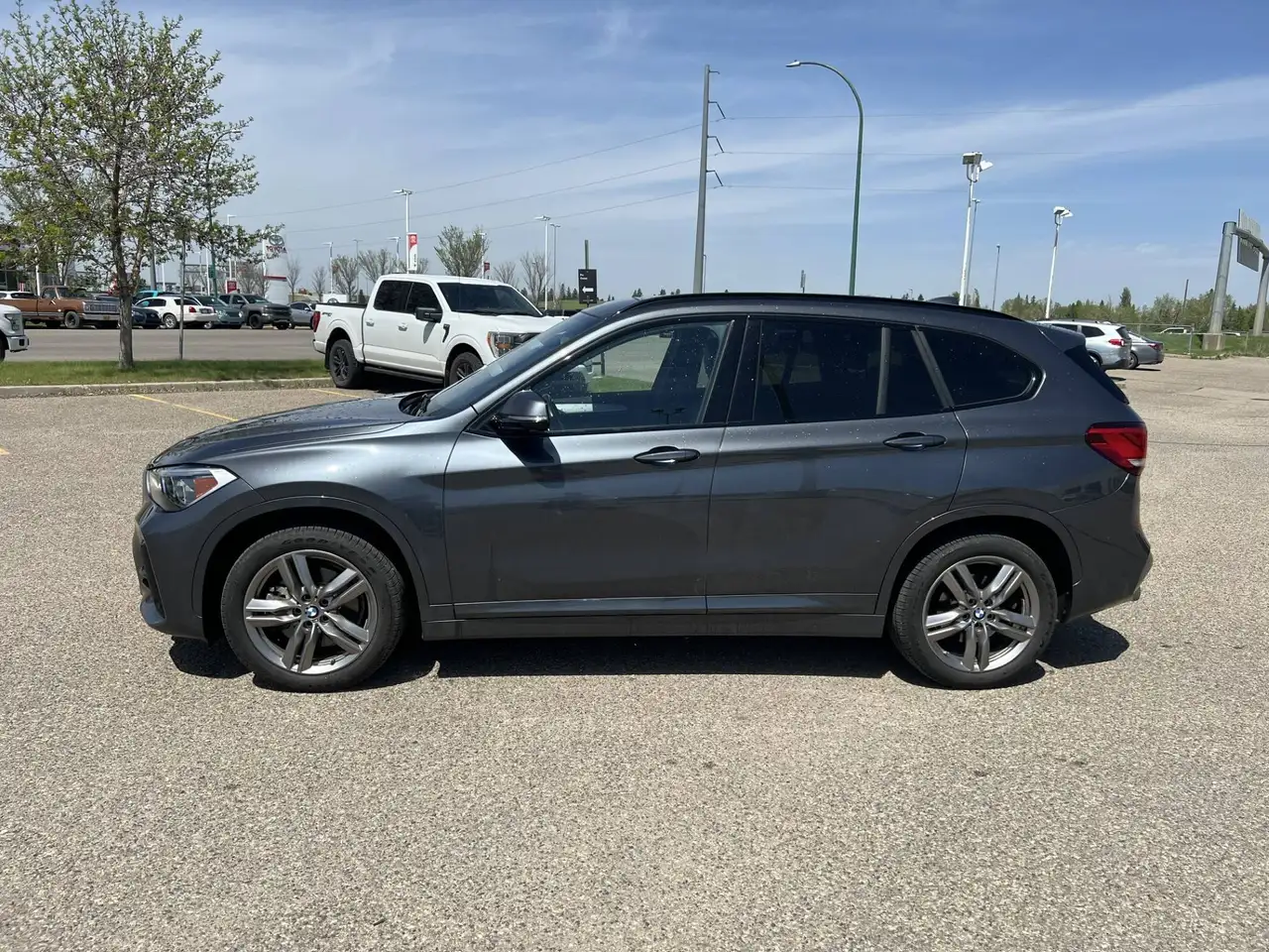BMW X1 снимка BMW X1