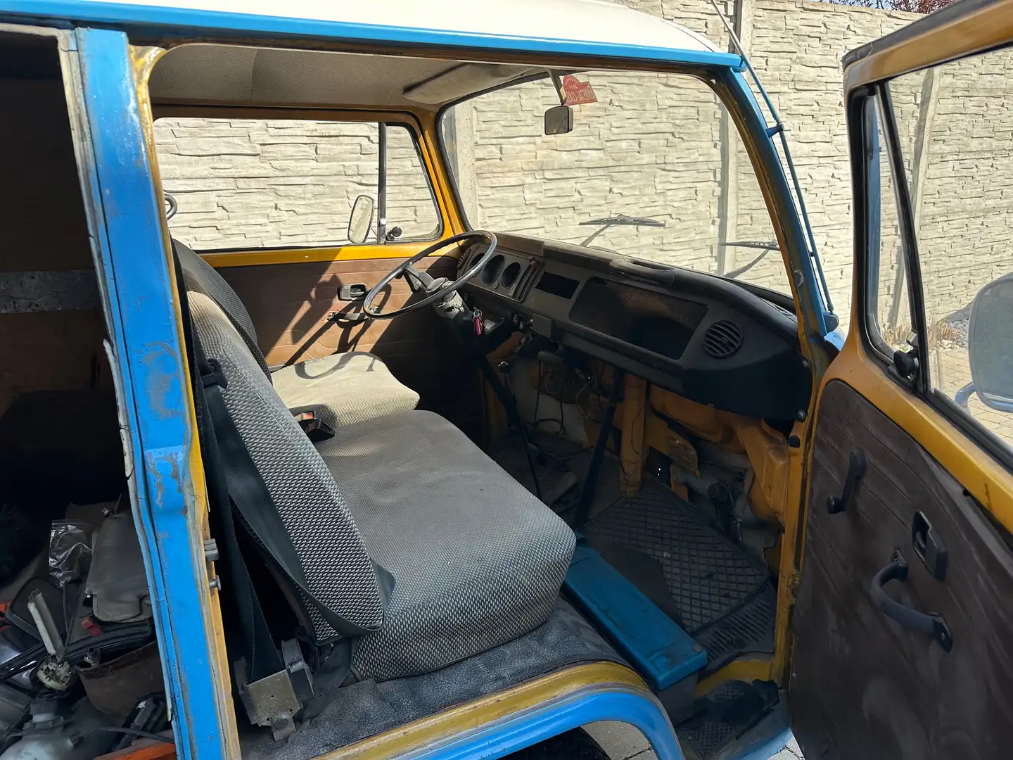 Volkswagen T2 Transporter Blau - 2