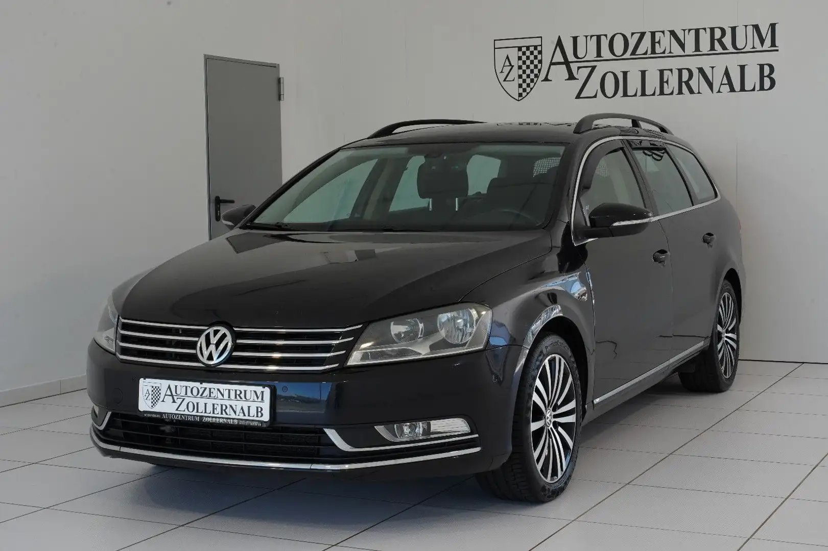 Volkswagen Passat Variant 2.0 TDI DSG BMT Comfortline *NAVI Schwarz - 2
