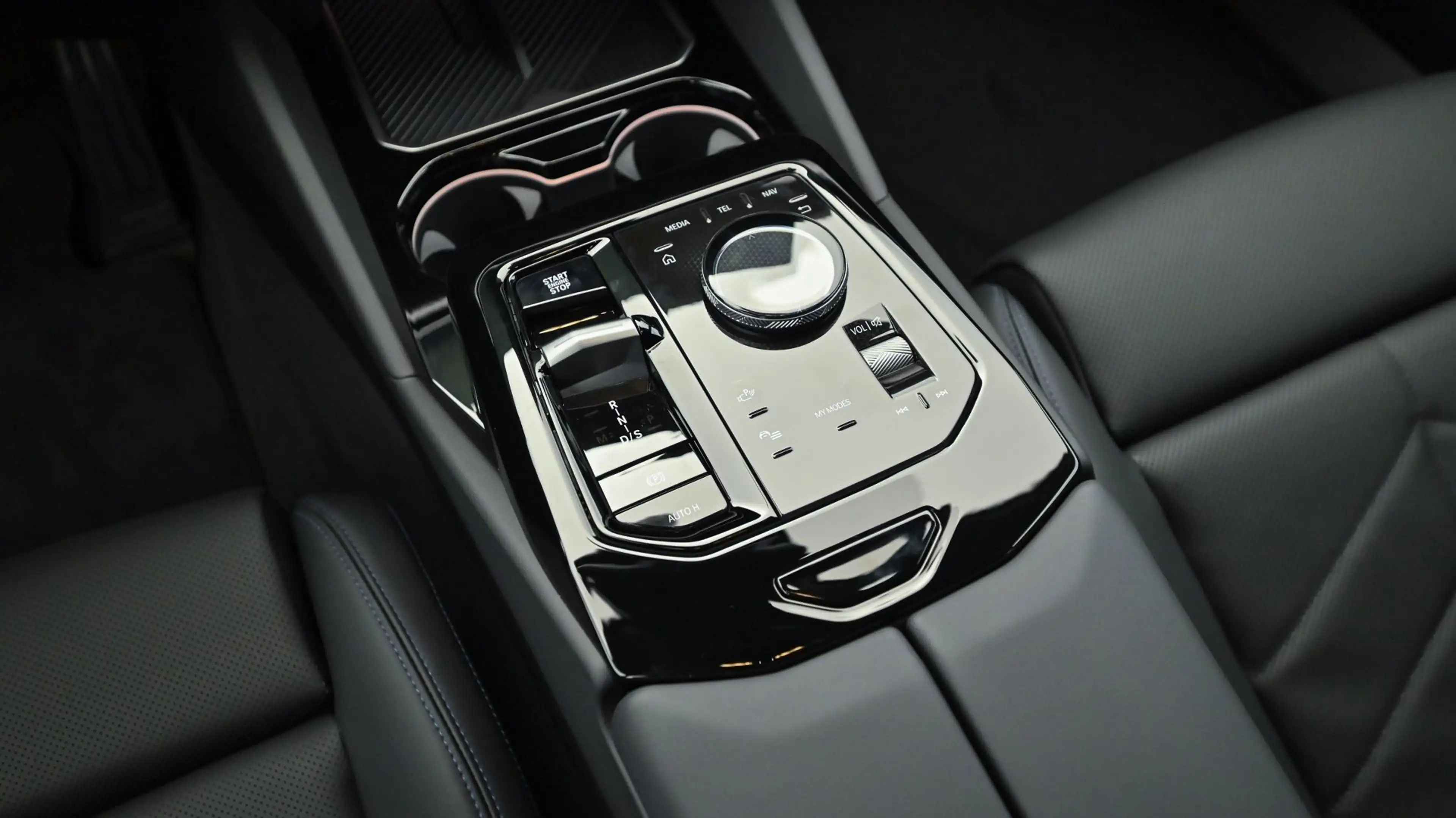 BMW 540 d xDrive *M-Sportpaket Pro *Harman/Kardon *AHK — photo 15