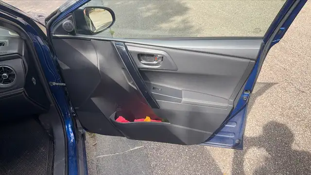 Toyota Auris view 24