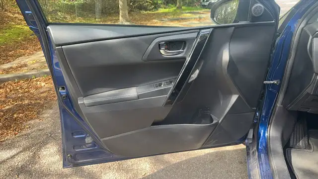 Toyota Auris view 7