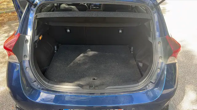 Toyota Auris view 14