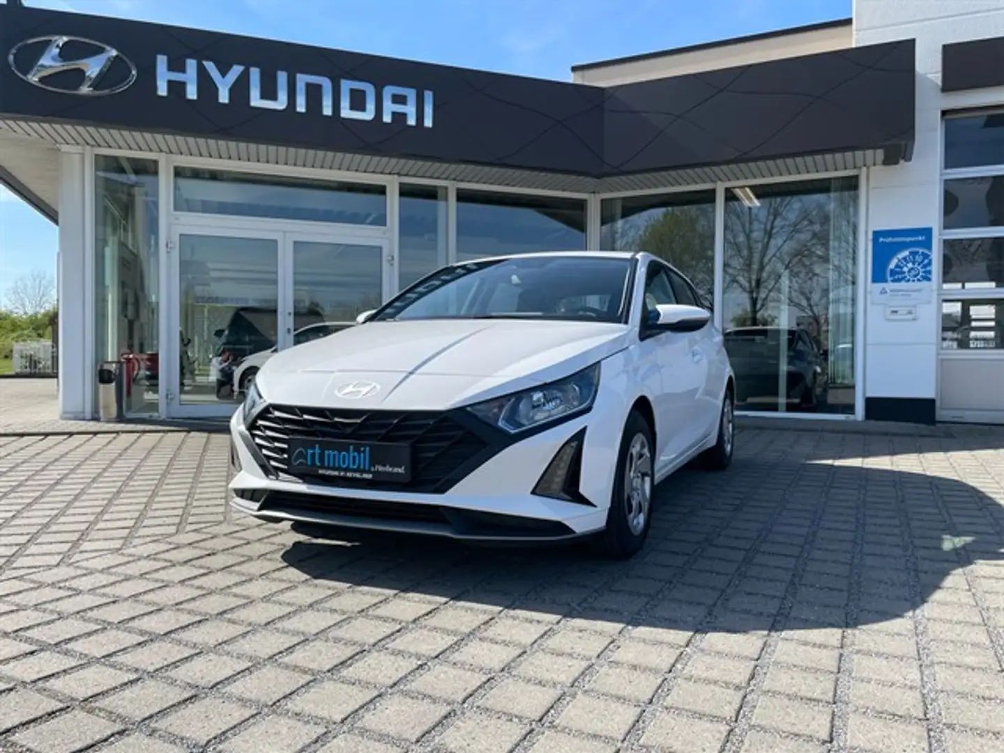 Hyundai i20 Select mit Funktionspaket Weiß - 1