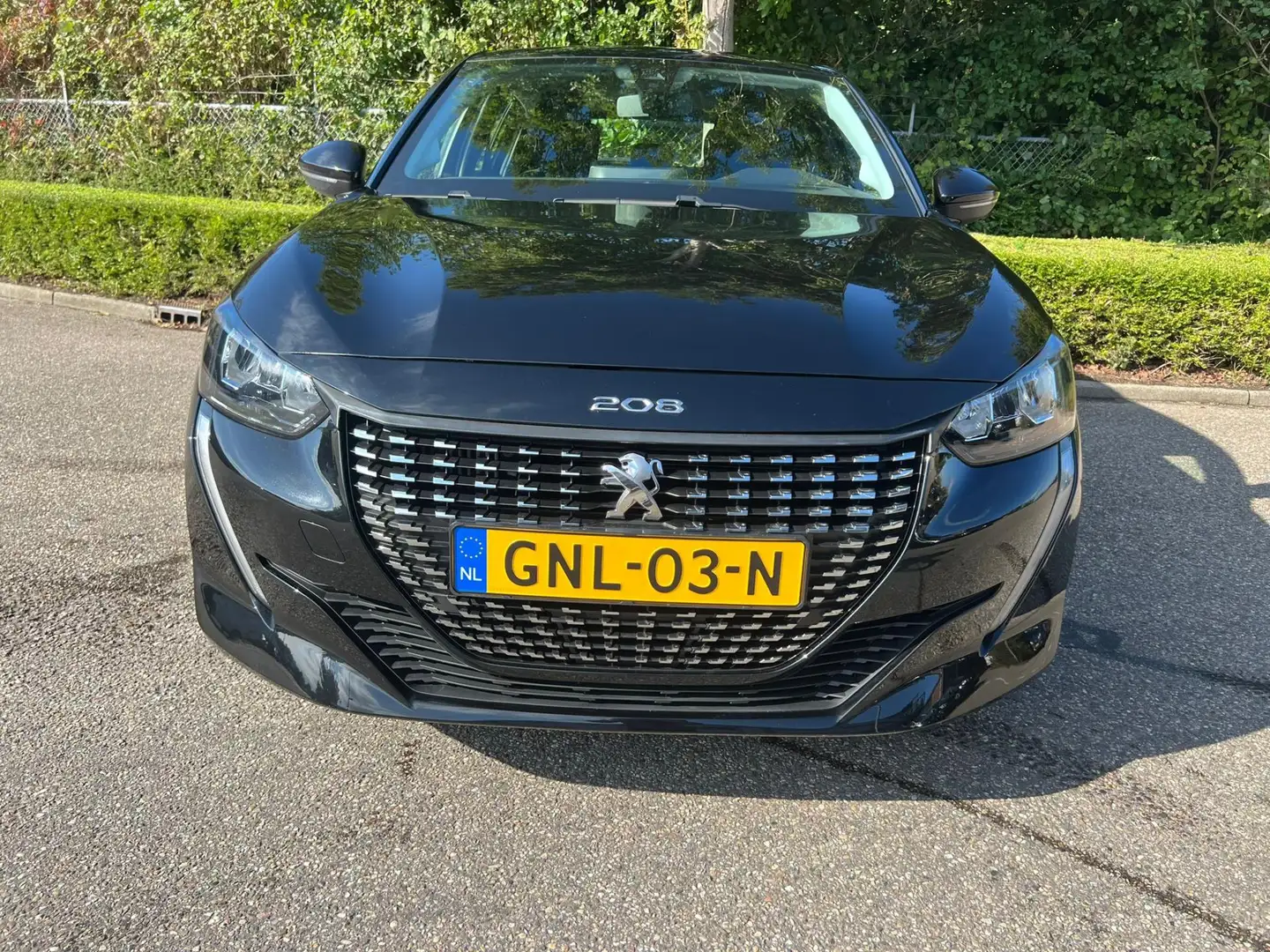 Peugeot 208 1.2 Nieuwe Distributie Automaat Apple carplay Navi Noir - 2