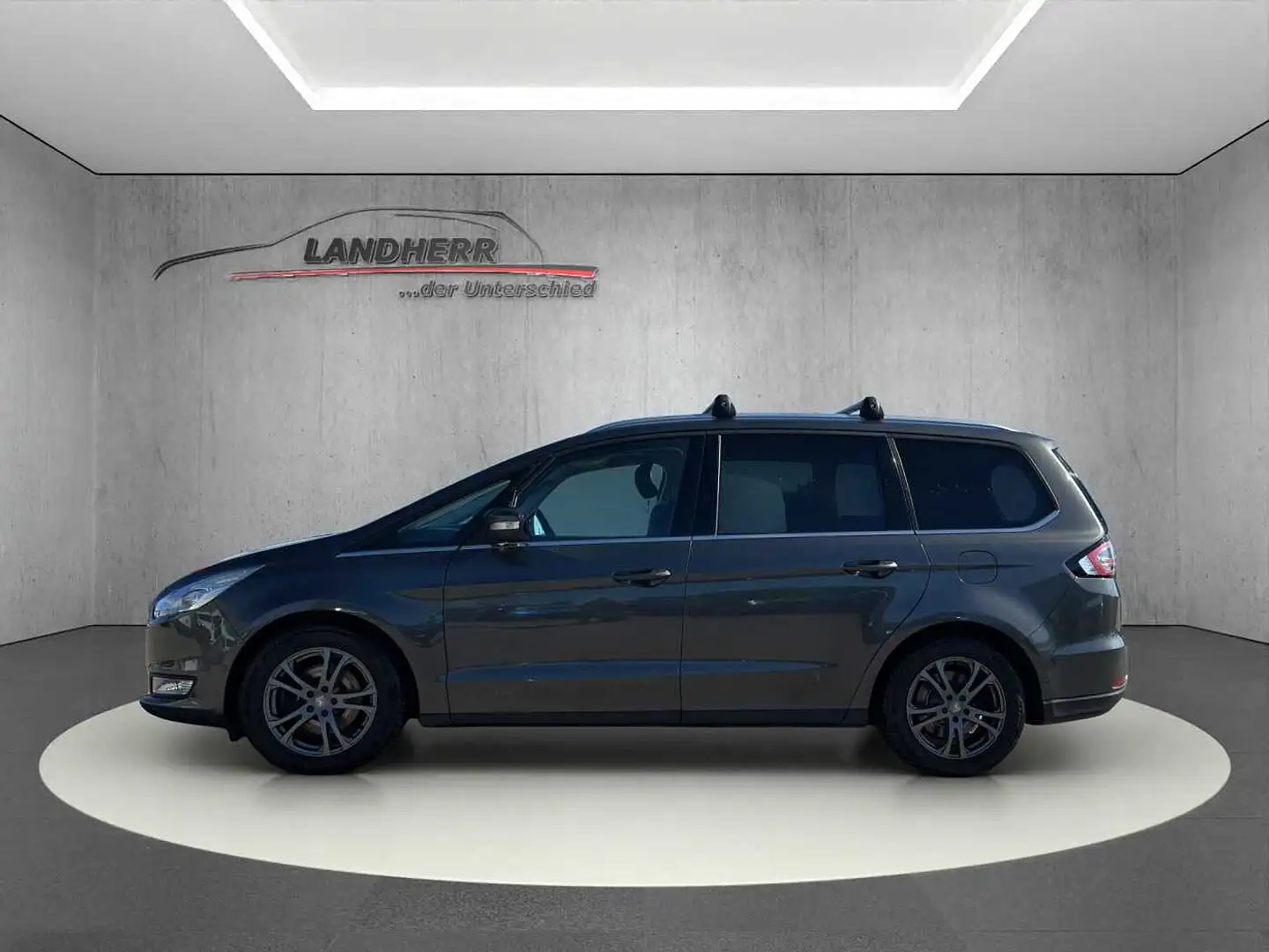 Ford Galaxy Titanium*7-Sitze*NAVI*PDC* Šedá - 2