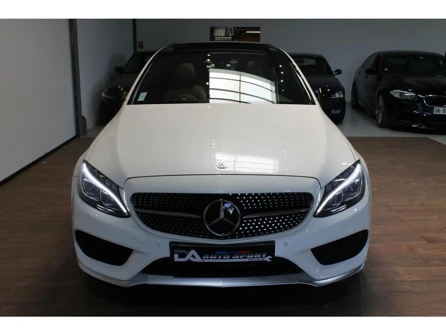 Mercedes-Benz C 43 AMG C 43 - BVA 9G-Tronic  BERLINE - W 205 AMG 4-Matic Blanc - 2