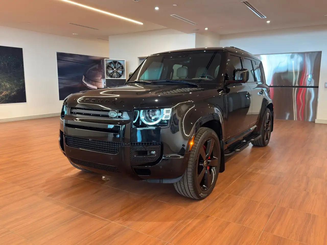 2025 Land Rover Defender