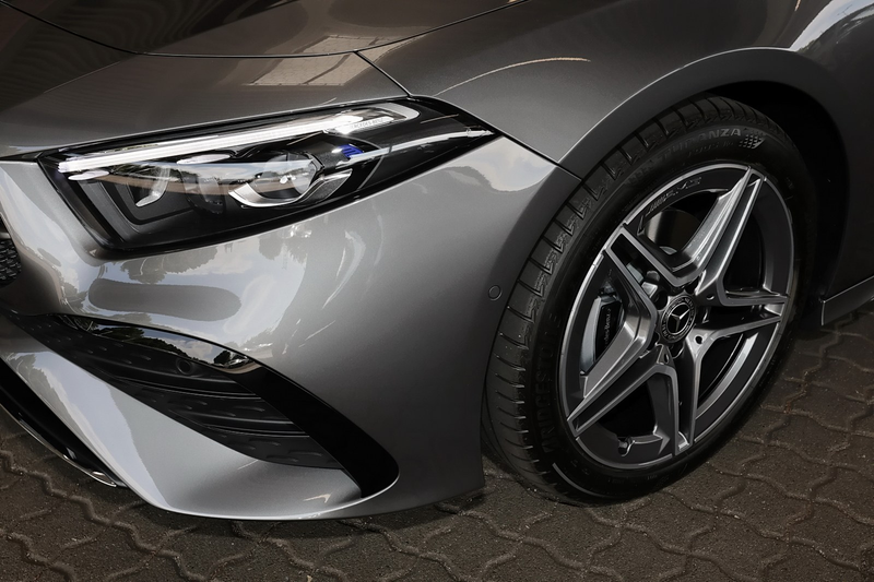 Mercedes-Benz A 200 AMG MBUX+RüKam+M-LED+Totwinkel+Keyless+18 — photo 3