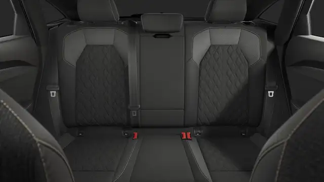 Audi Q5 view 10