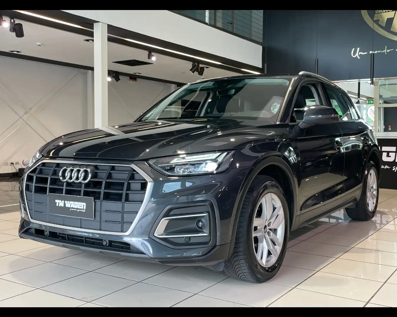 Audi Q5 35 TDI 163CV S tronic BUSINESS PLUS 2022 Сірий - 1