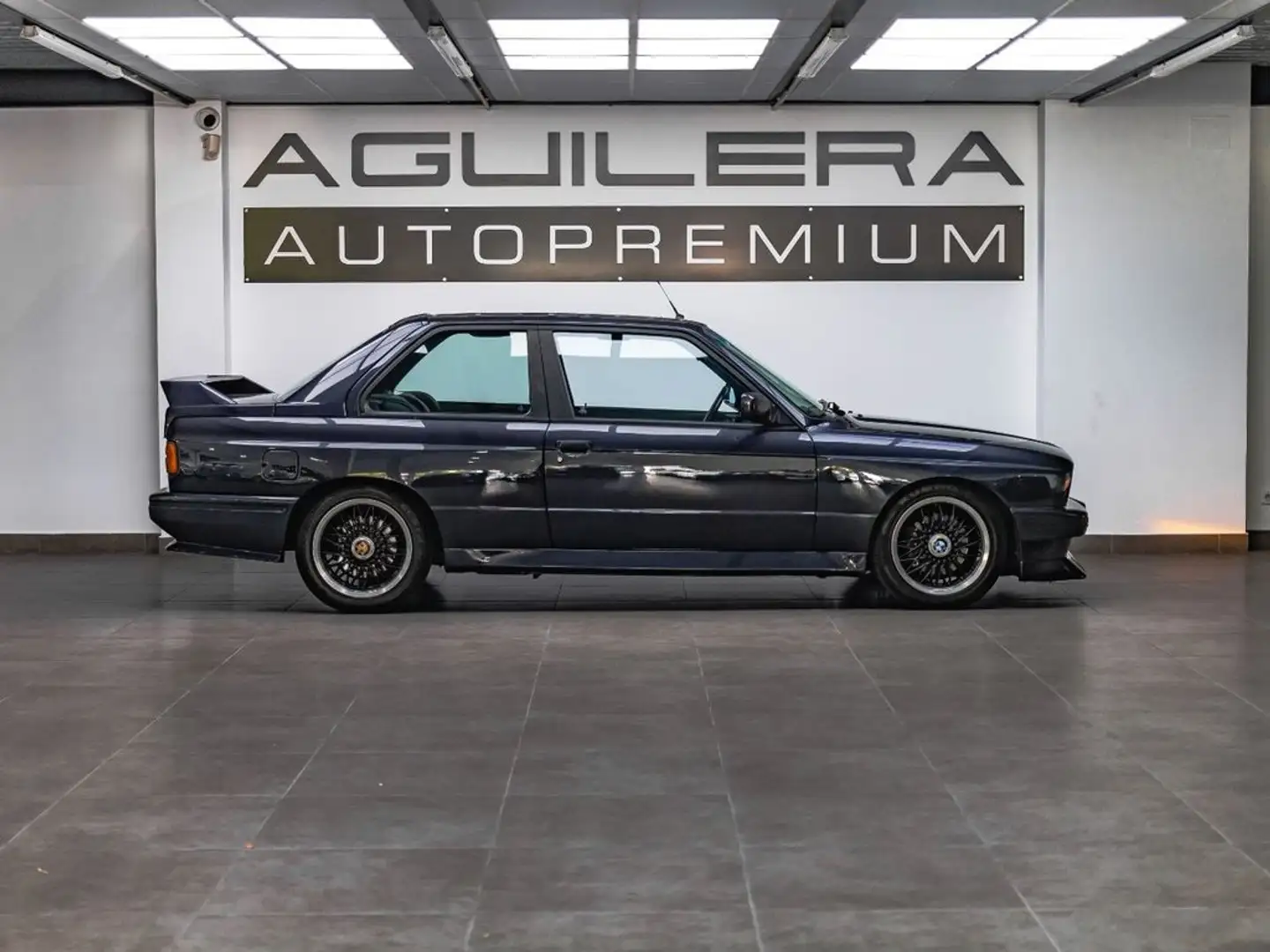 BMW M3 COUPE Gris - 2