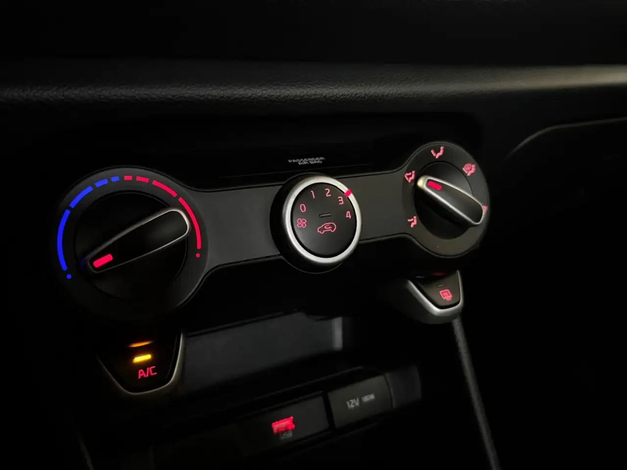 Kia Picanto 1.0 DPI COMFORTLINE l NAP l 5DRS l AIRCO l, миниатюра 25