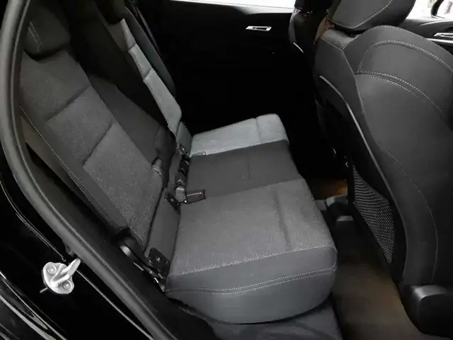 BMW 2 Series view 14