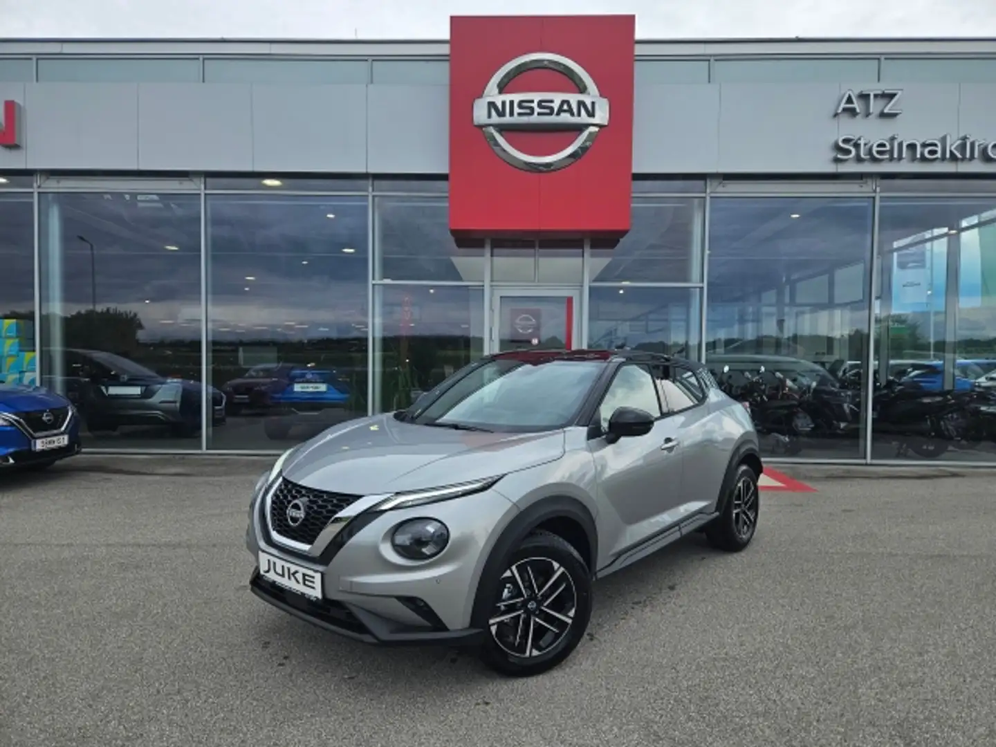 Nissan Juke 1,0 DIG-T N-Connecta Plateado - 1