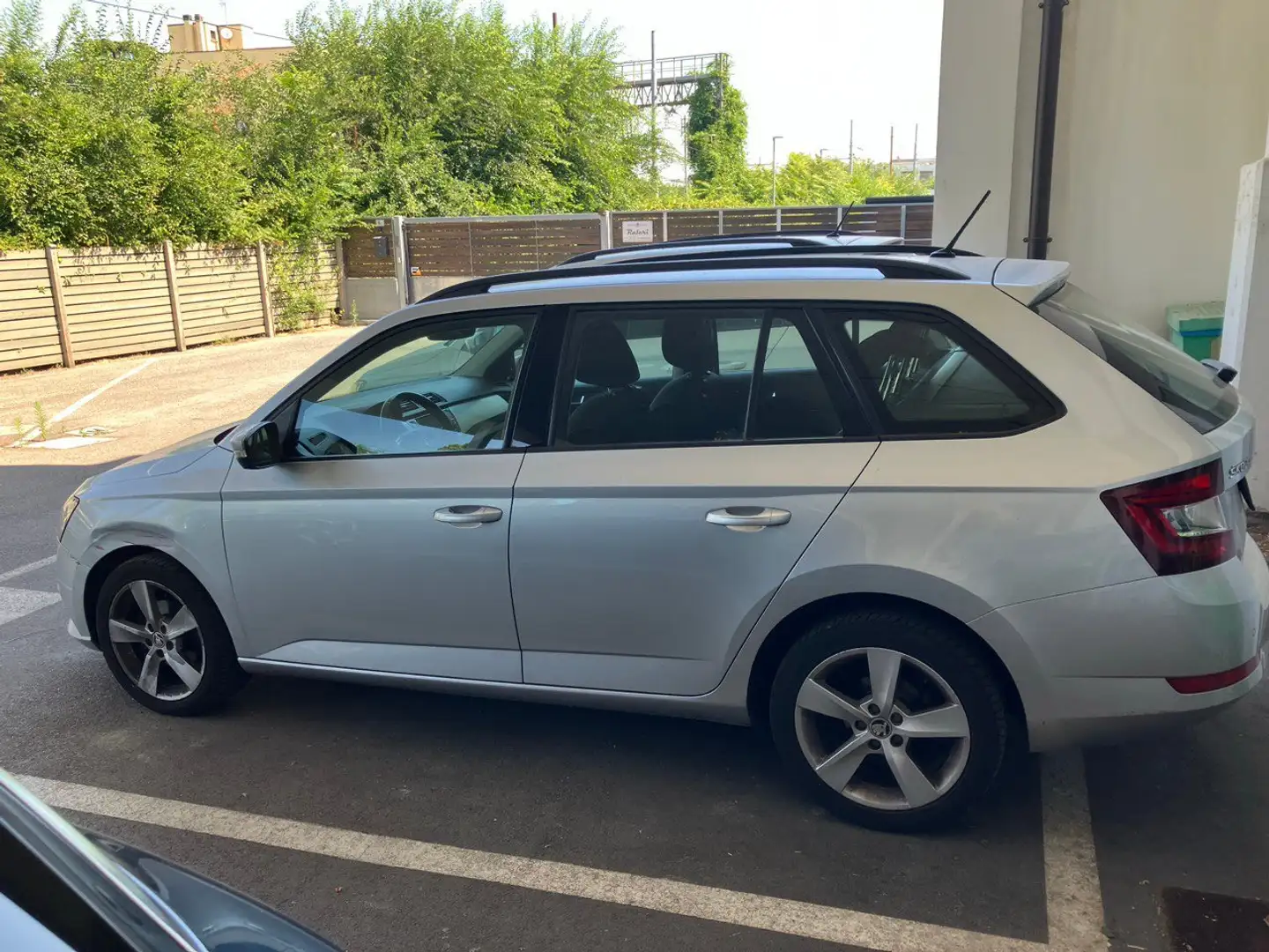 Skoda Fabia Fabia III 2015 WagonWagon 1.0 tsi 95cv Argento - 2