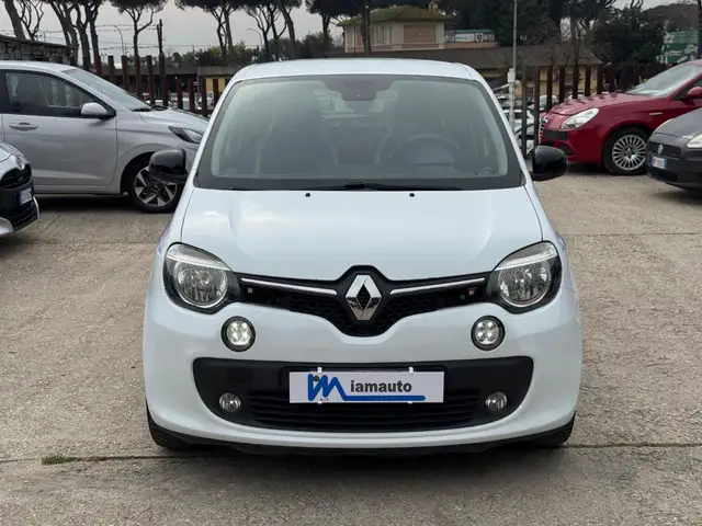 Renault Twingo view 11