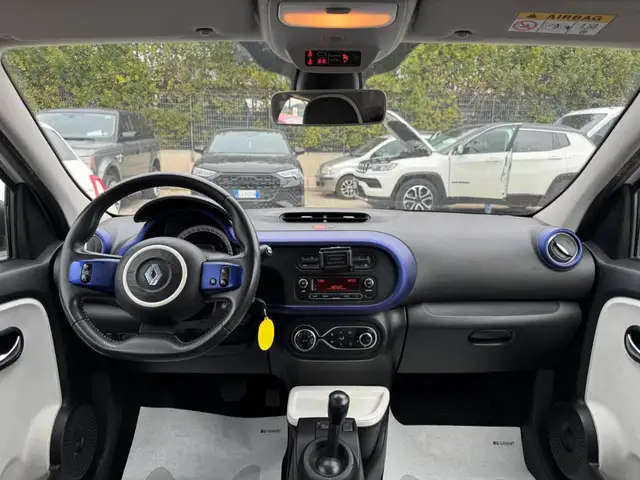 Renault Twingo view 7