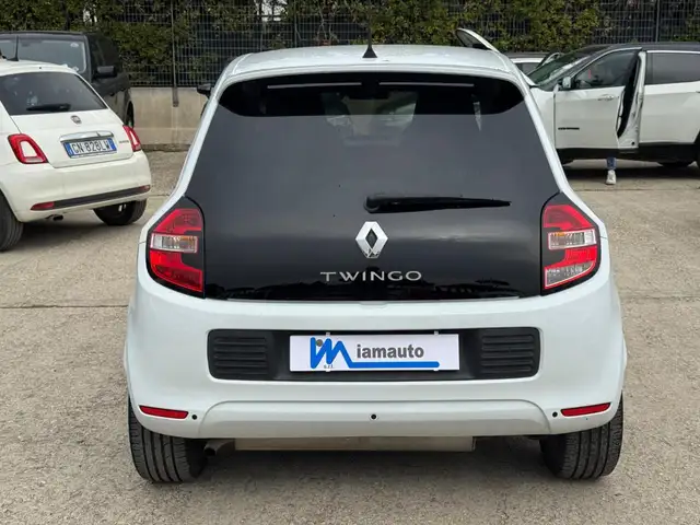 Renault Twingo view 12