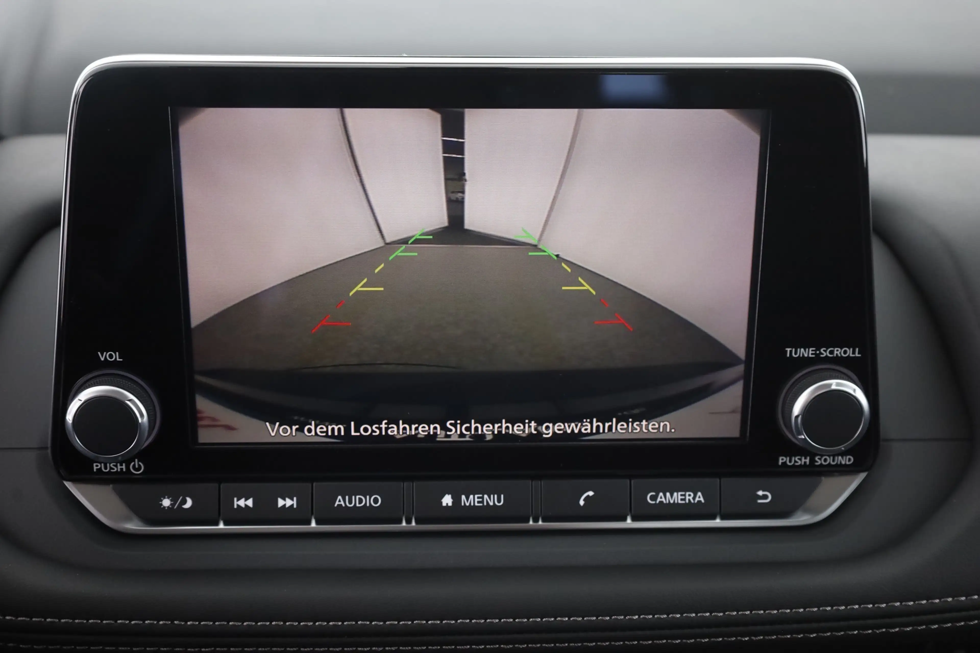 Nissan X-Trail 1.5 VC-T mHev Acenta Aut. LED ACC Kamera — photo 12