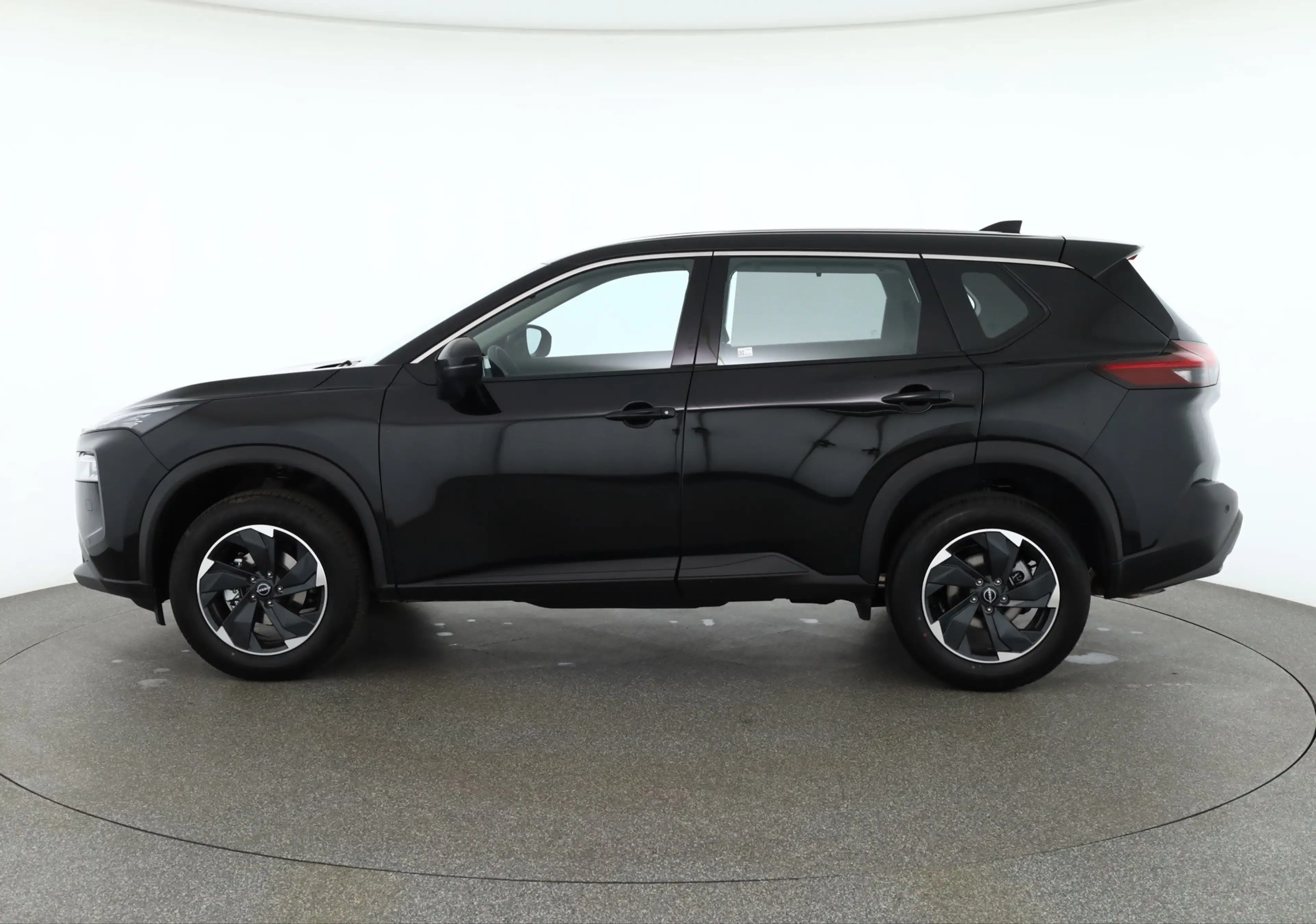 Nissan X-Trail 1.5 VC-T mHev Acenta Aut. LED ACC Kamera — photo 2