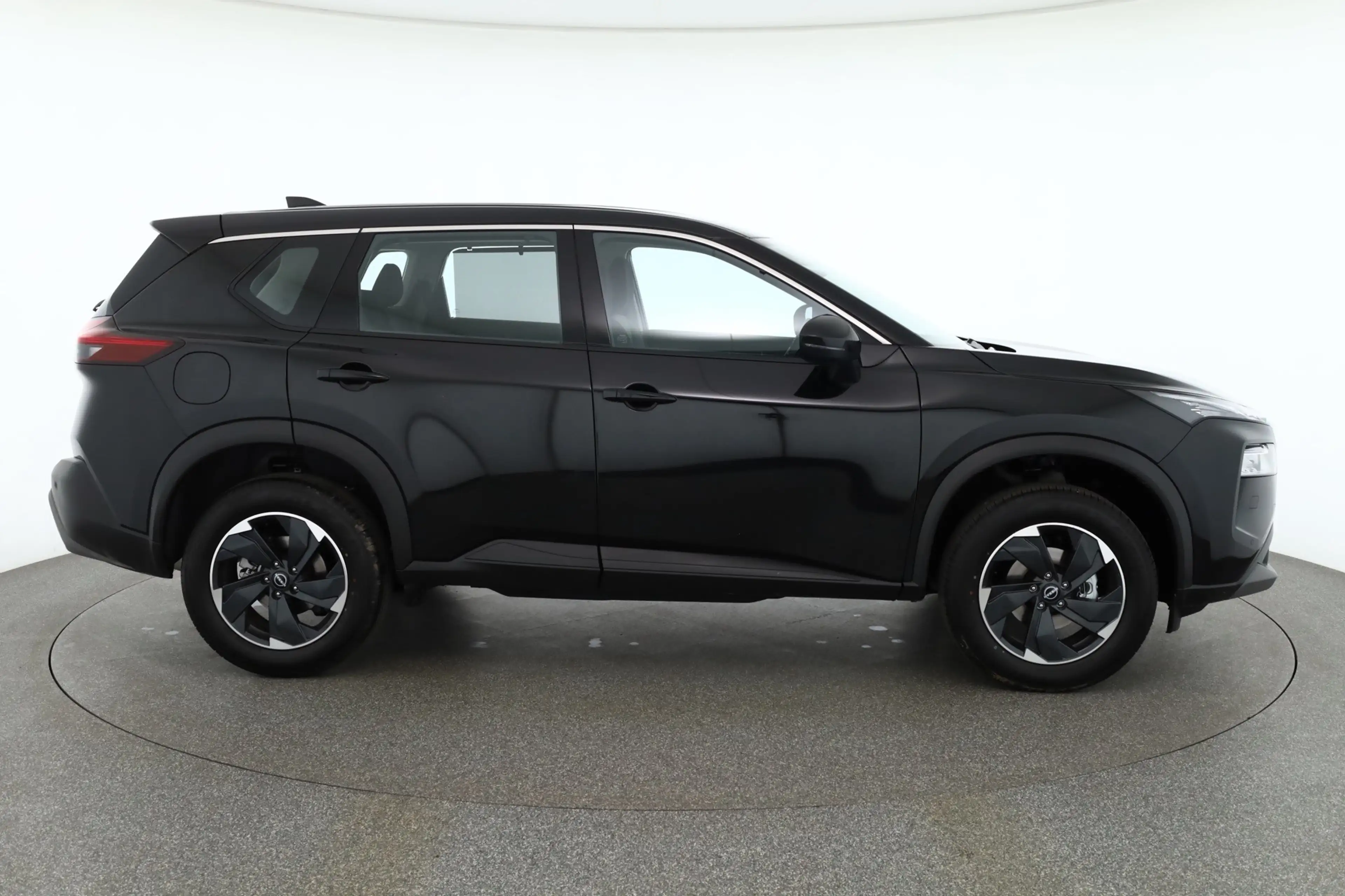 Nissan X-Trail 1.5 VC-T mHev Acenta Aut. LED ACC Kamera — photo 6