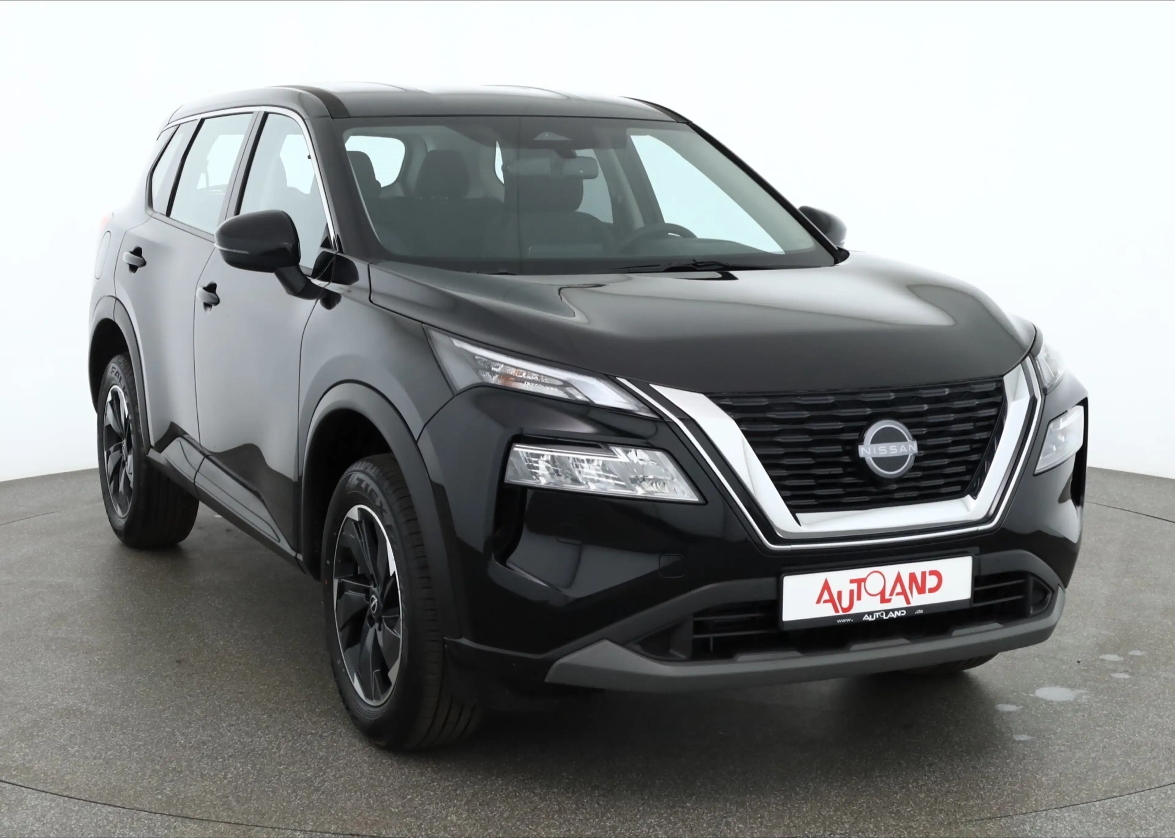 Nissan X-Trail 1.5 VC-T mHev Acenta Aut. LED ACC Kamera — photo 7