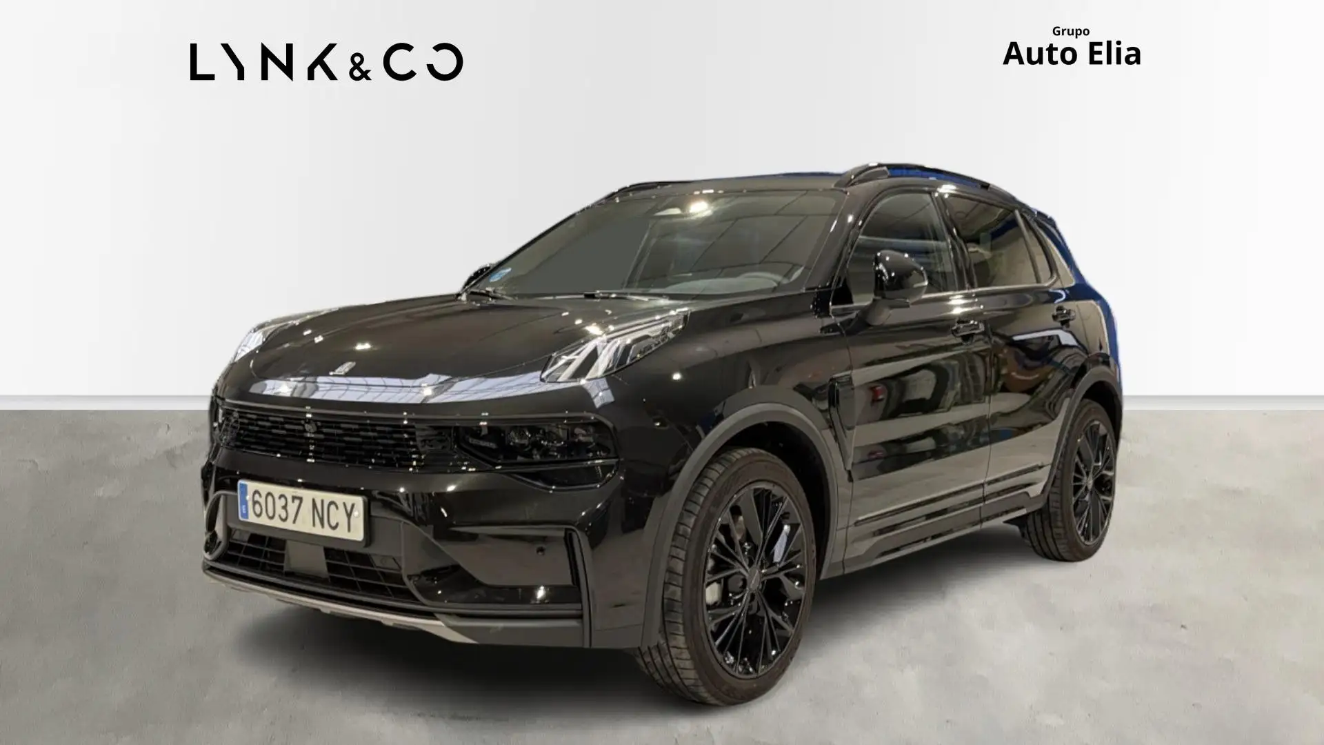 Lynk & Co 01 1.5T PHEV More Schwarz - 1