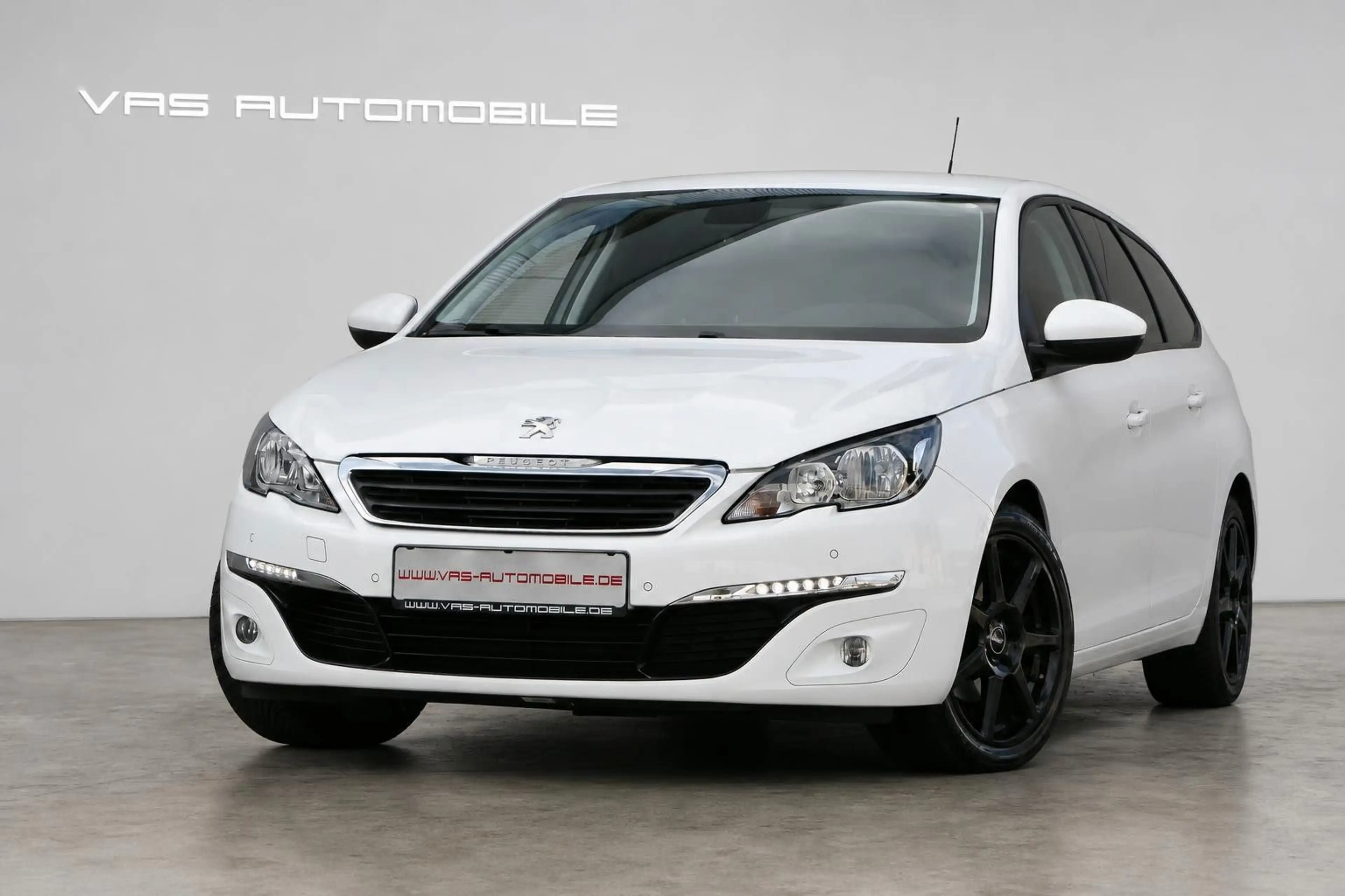 Peugeot 308 SW Active BlueHDi *Navi*Kamera*