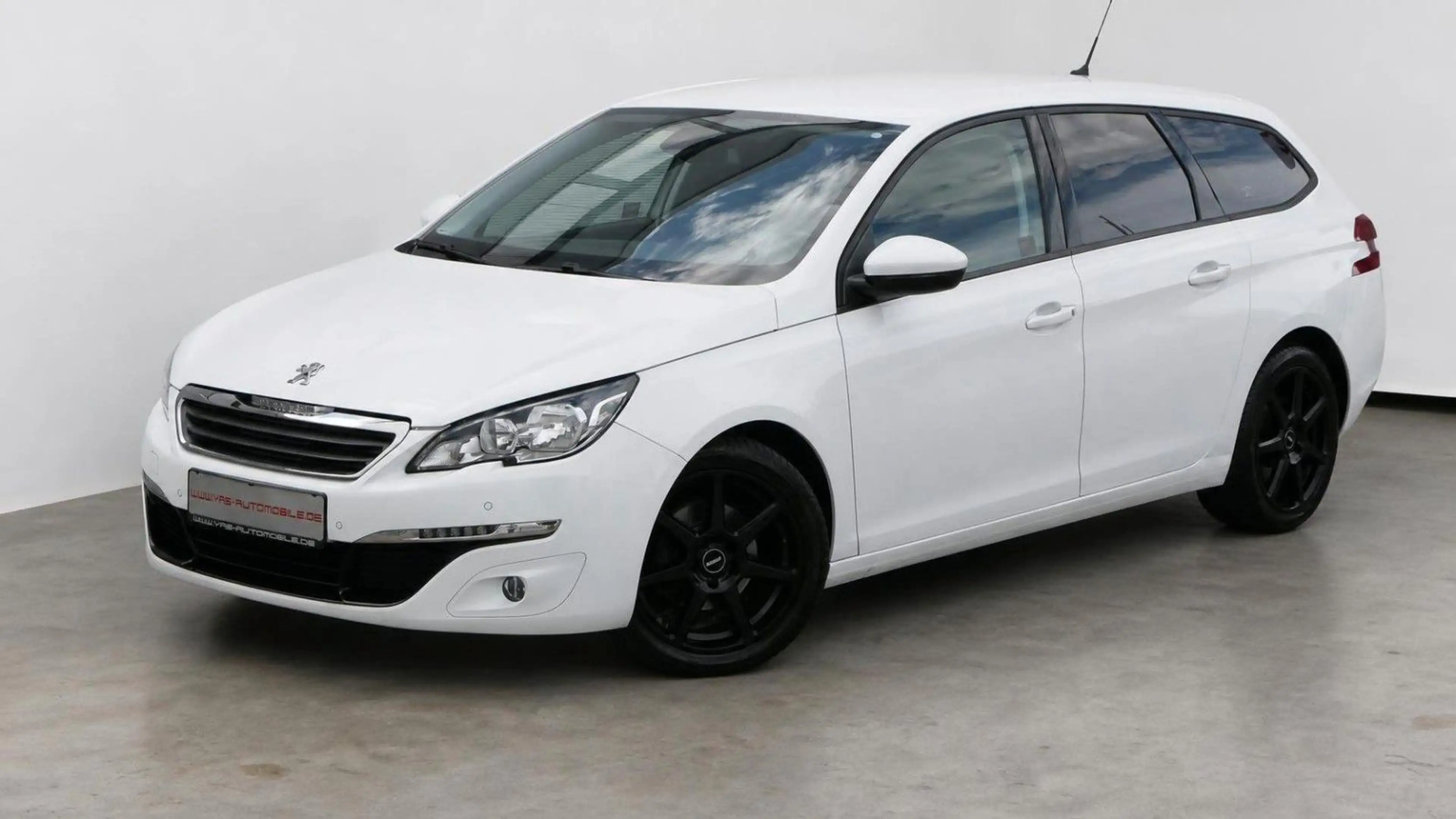 Peugeot 308 SW Active BlueHDi *Navi*Kamera* — photo 8