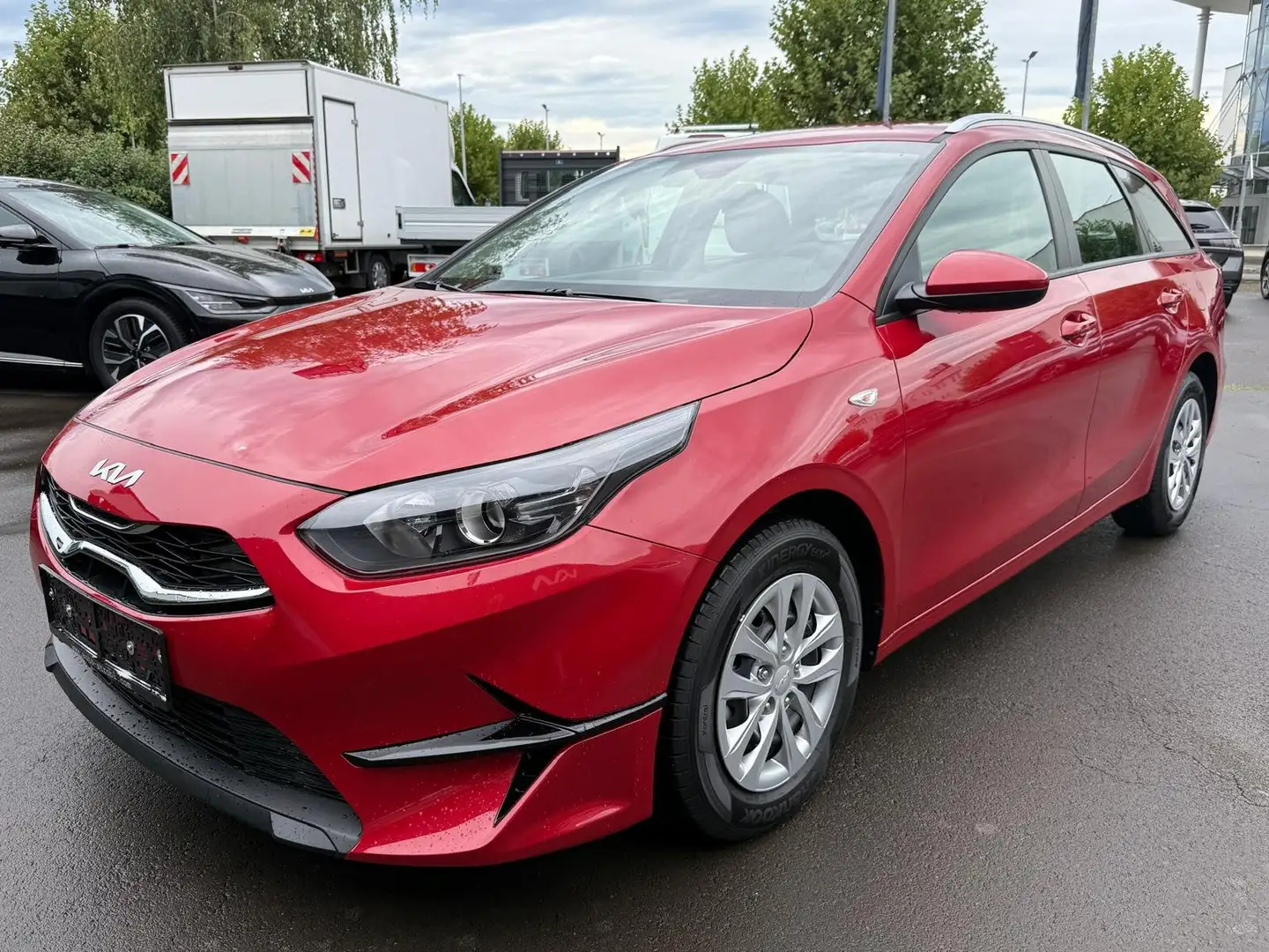 Kia Ceed SW / cee'd SW 1,0 T-GDI GPF ISG Titan Rot - 1