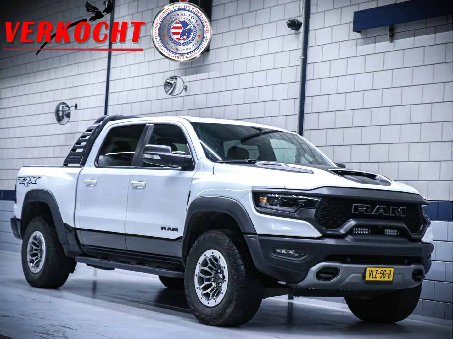 Dodge RAM TRX 1500 | Carbon Red Pack | 6.2L SuperCharged V8 Wit - 1