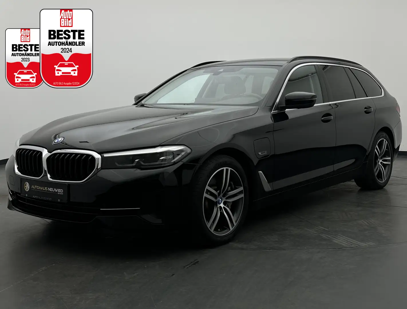 BMW 530 530e xDrive Touring +NAV+L/C+CAM+LED-SW+ASSISTS+ Black - 1