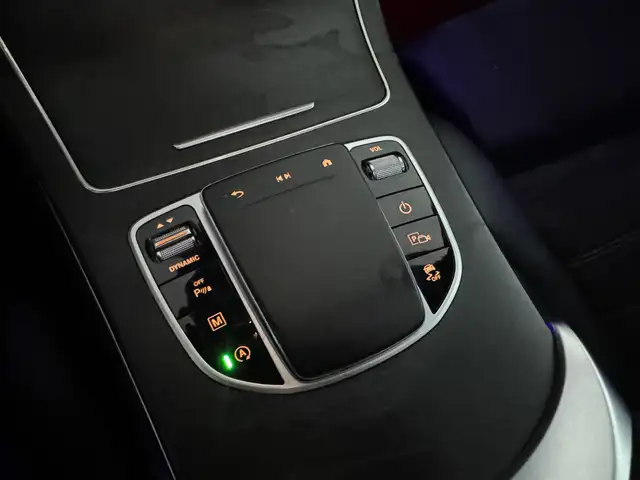 Mercedes-Benz GLC view 13