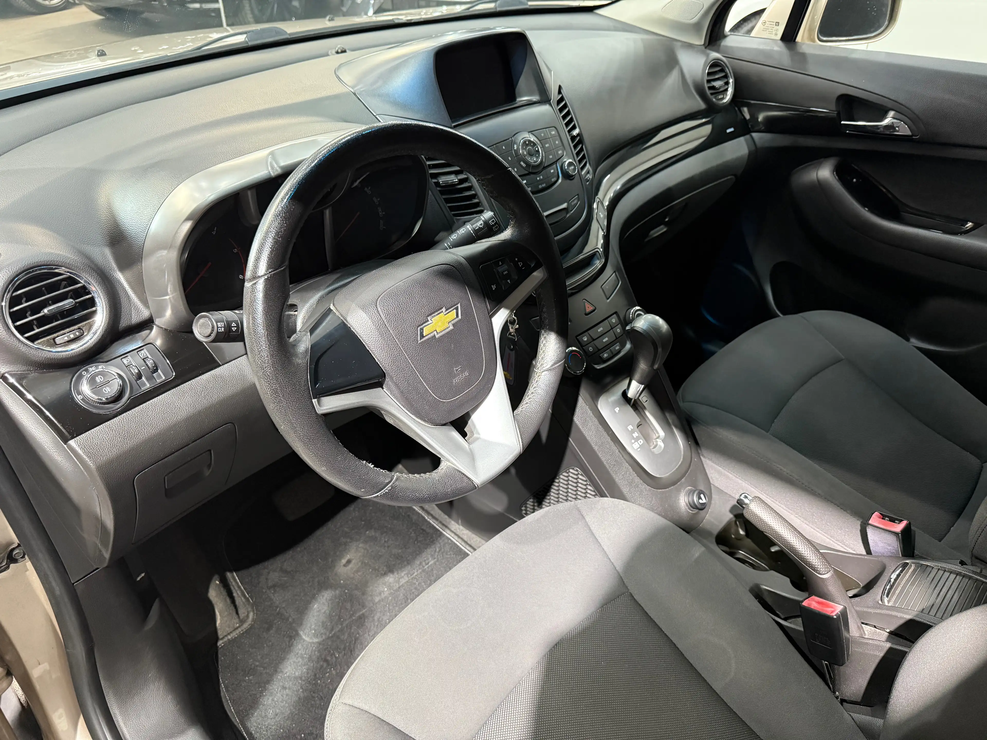 Chevrolet Orlando 7 Sitzer*AUTOMATIK*NAVI*KAMERA*KLIMA*PDC — photo 4