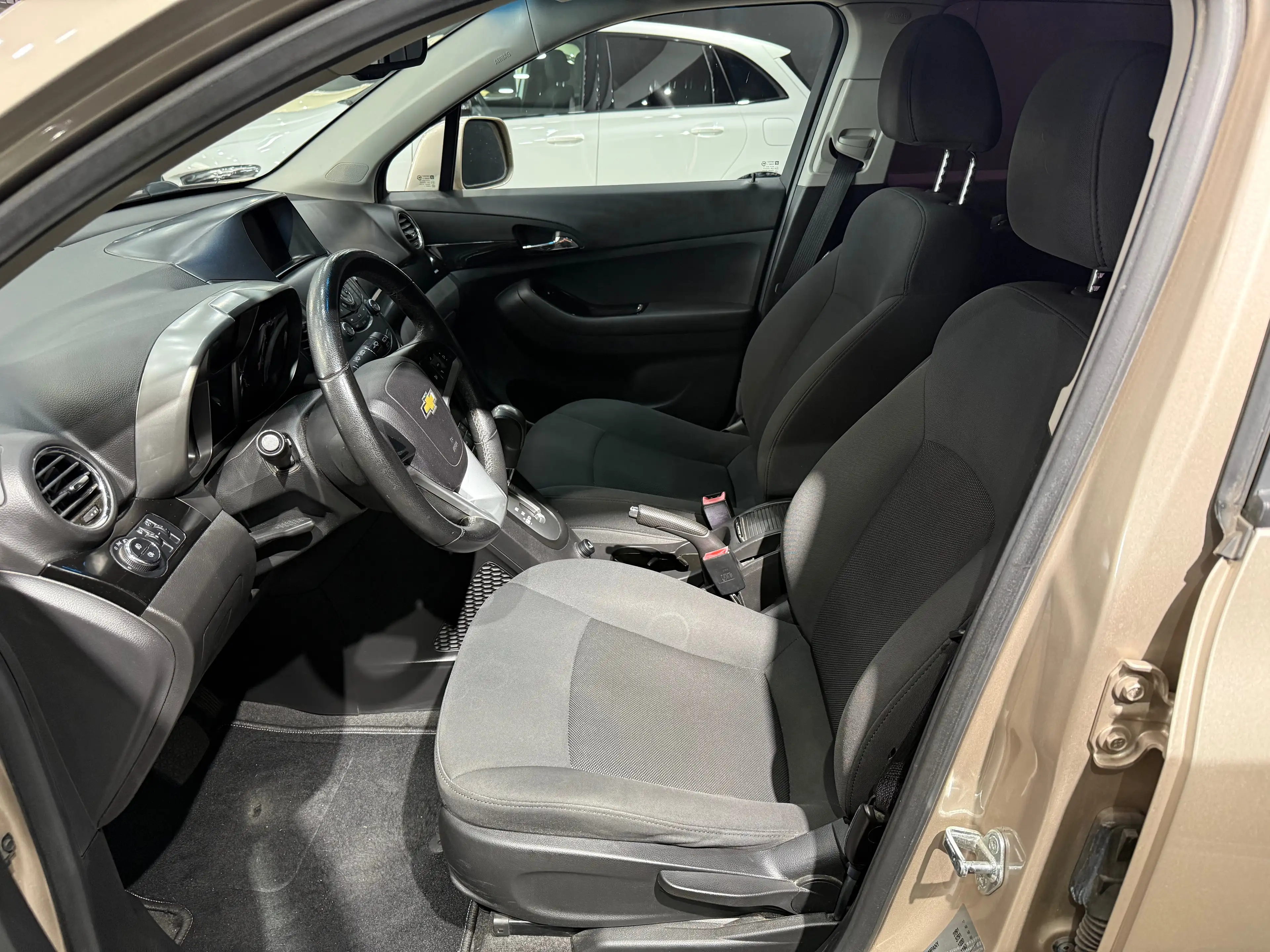 Chevrolet Orlando 7 Sitzer*AUTOMATIK*NAVI*KAMERA*KLIMA*PDC — photo 3