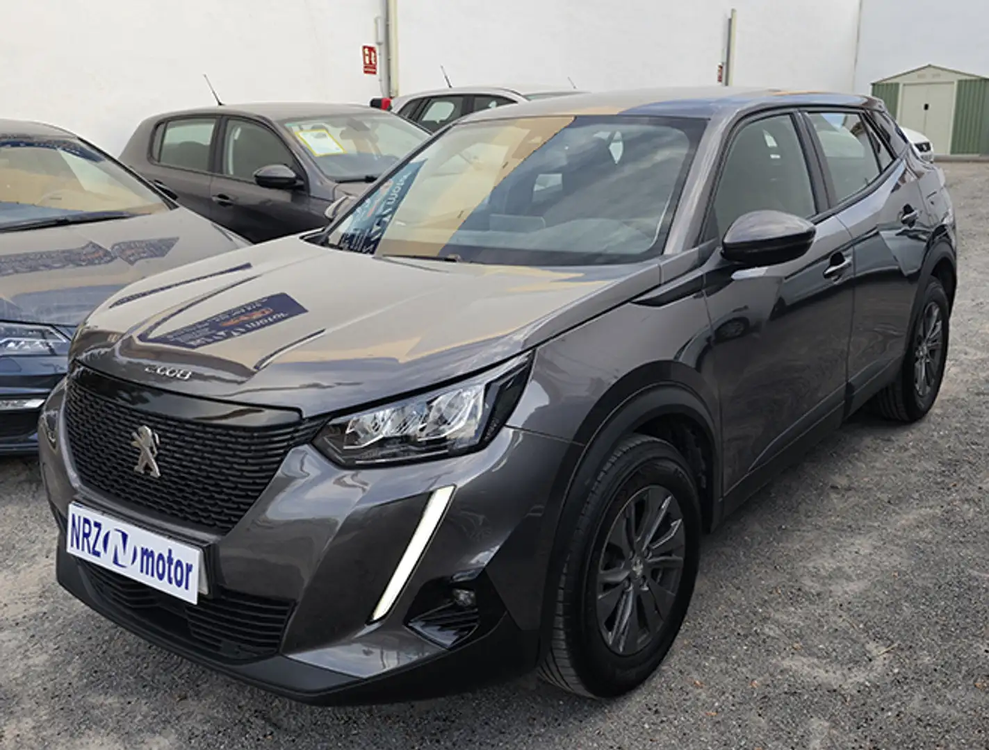 Peugeot 2008 1.5BlueHDi S&S Active 110 Gris - 1