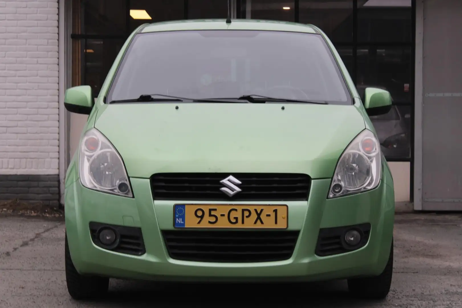 Suzuki Splash 1.2 Exclusive | Airco | Elec ramen | Trekhaak | NA Grün - 2