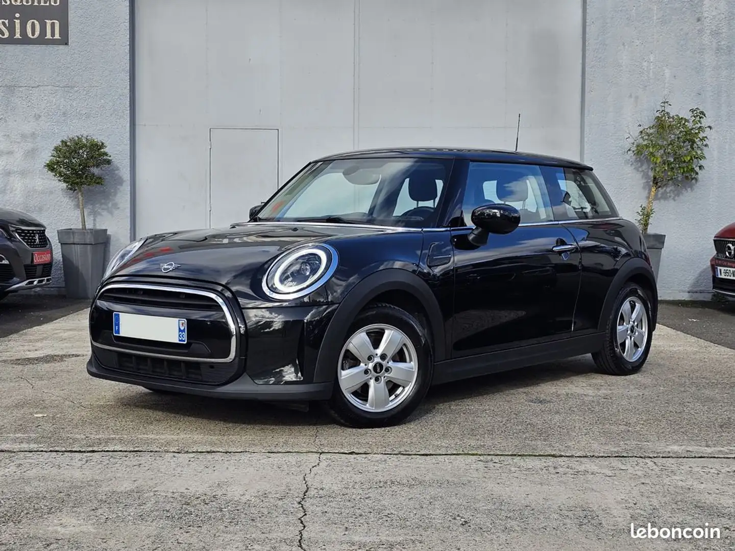 MINI One Superbe 136cv bva 2022 1°main Noir - 1