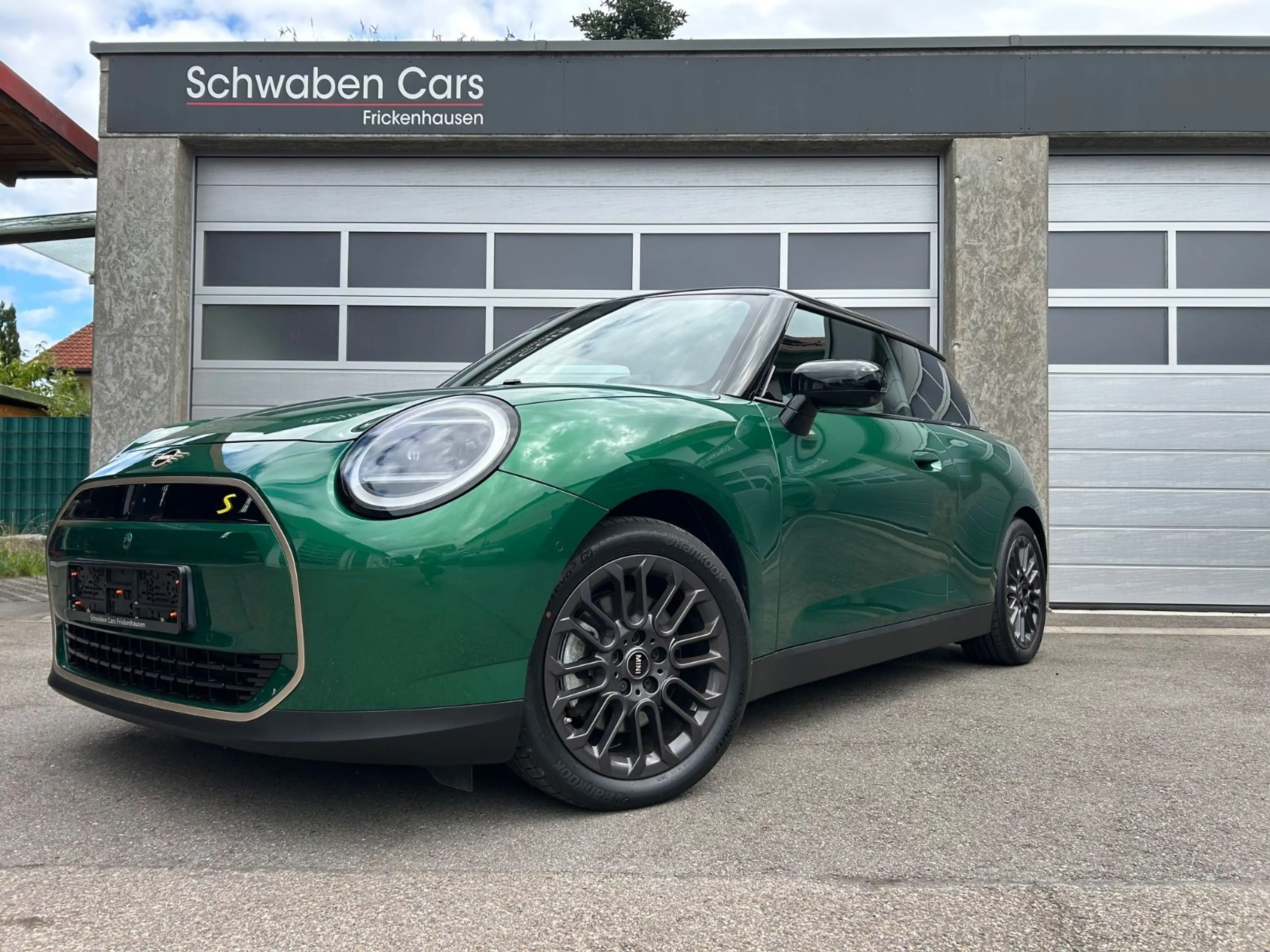 MINI Cooper SE FAVOURED XL HUD H&K ACC Pano Kamera — photo 2