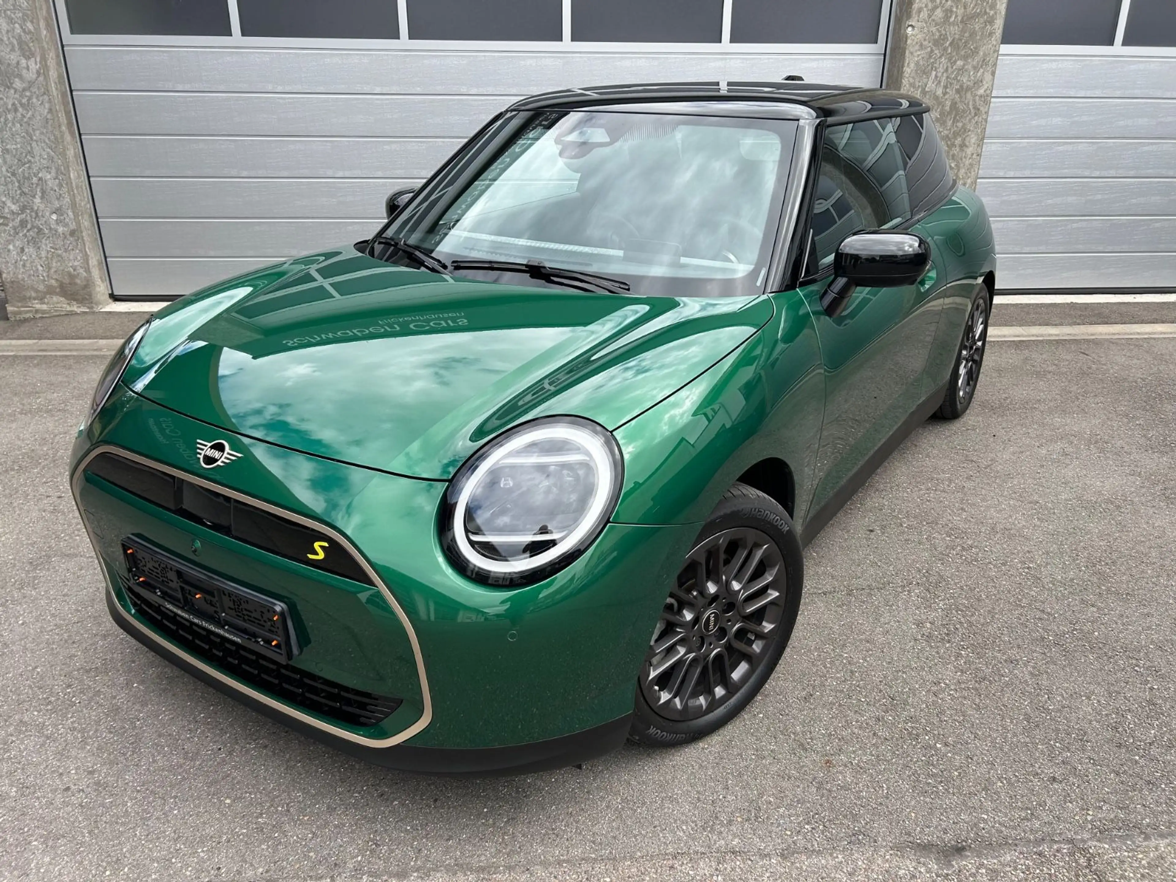 MINI Cooper SE FAVOURED XL HUD H&K ACC Pano Kamera — photo 4