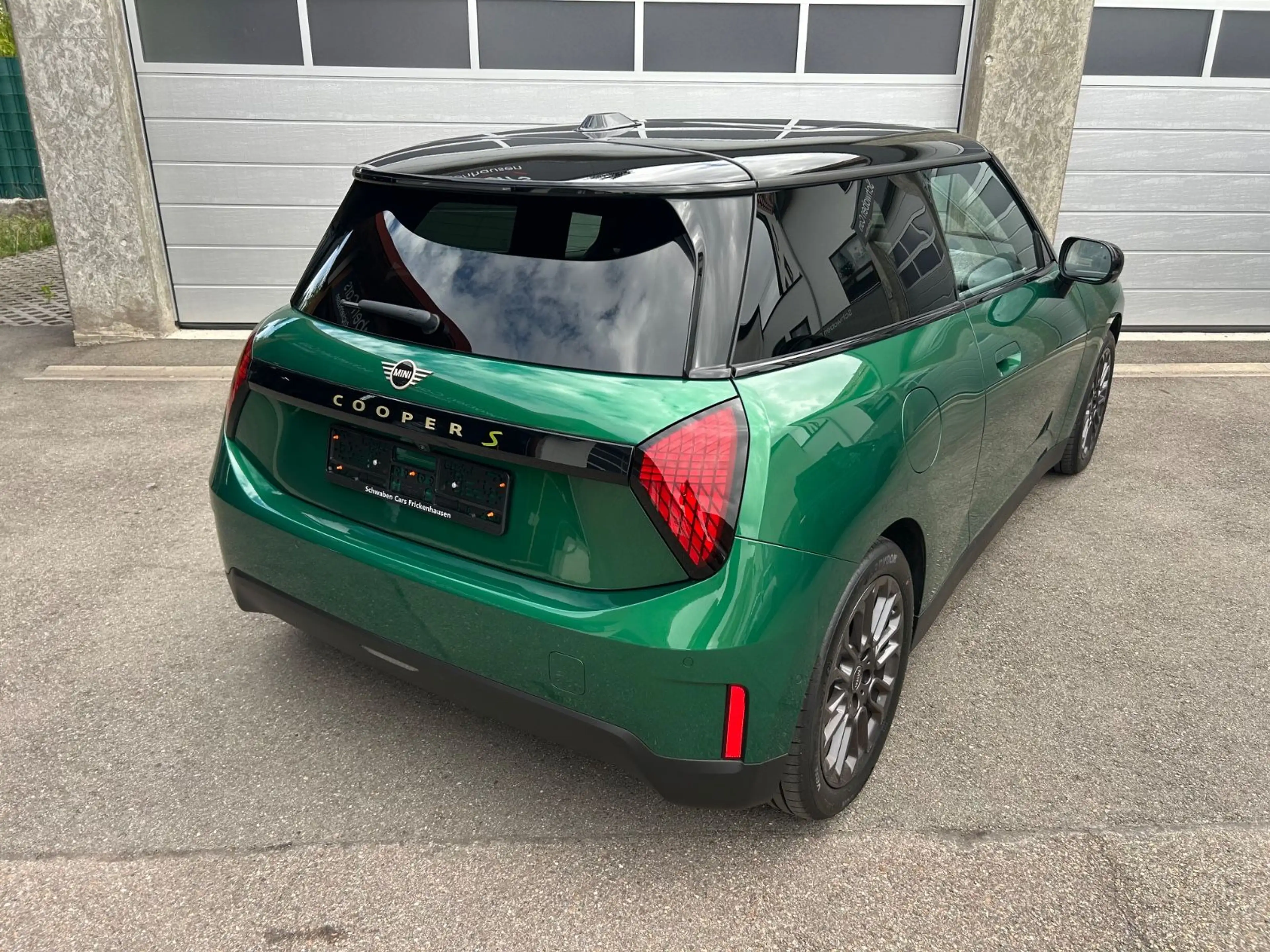 MINI Cooper SE FAVOURED XL HUD H&K ACC Pano Kamera — photo 15