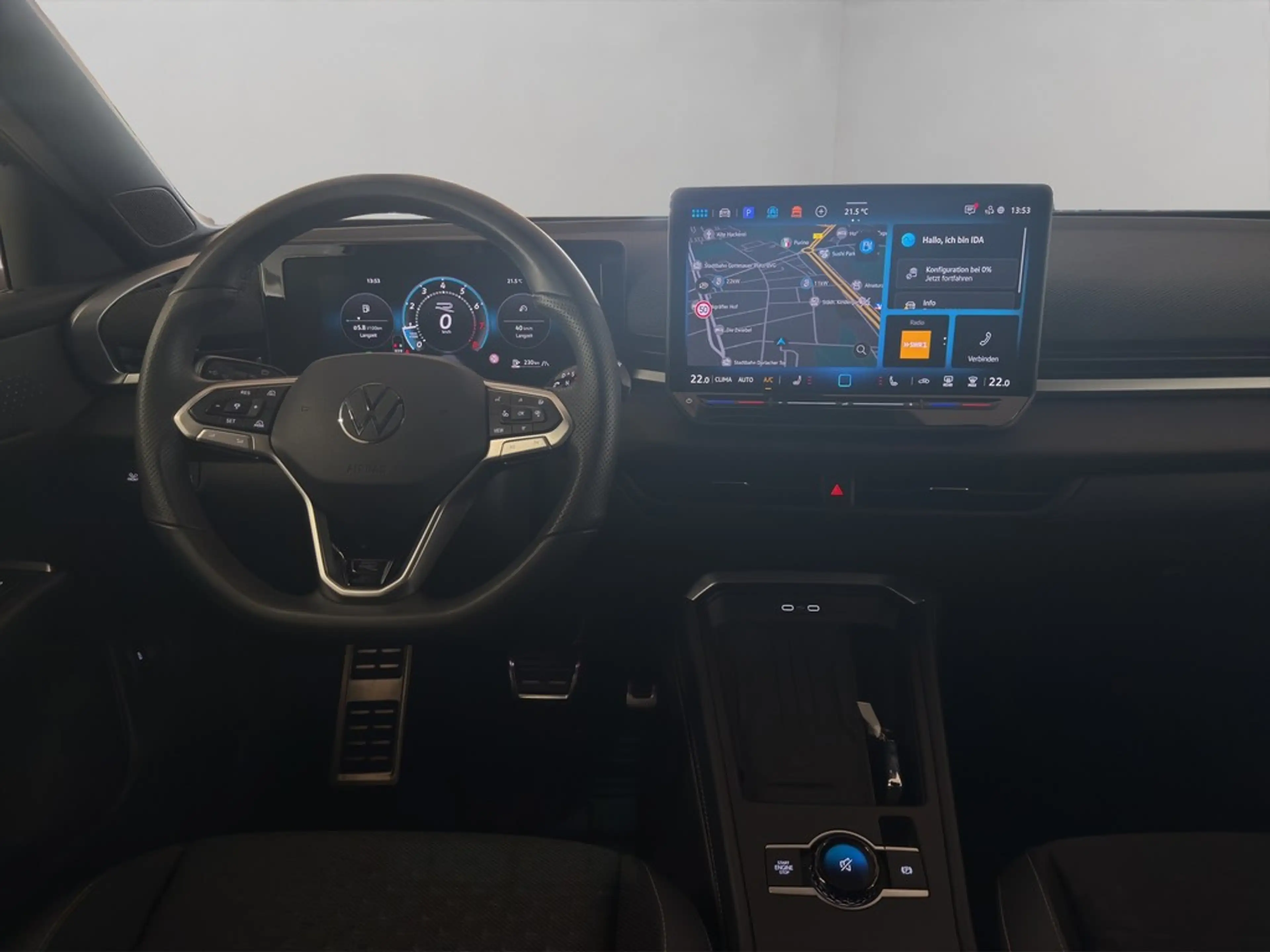 Volkswagen T-Roc 1.5 eTSI Automatik R-Line Kamera SzHzg ACC SzHzg — photo 6