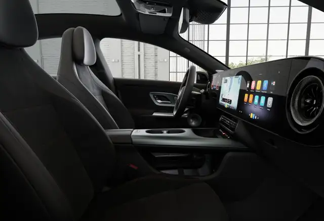 Mercedes-Benz Cla view 8