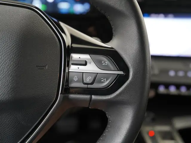 Peugeot 308 view 10