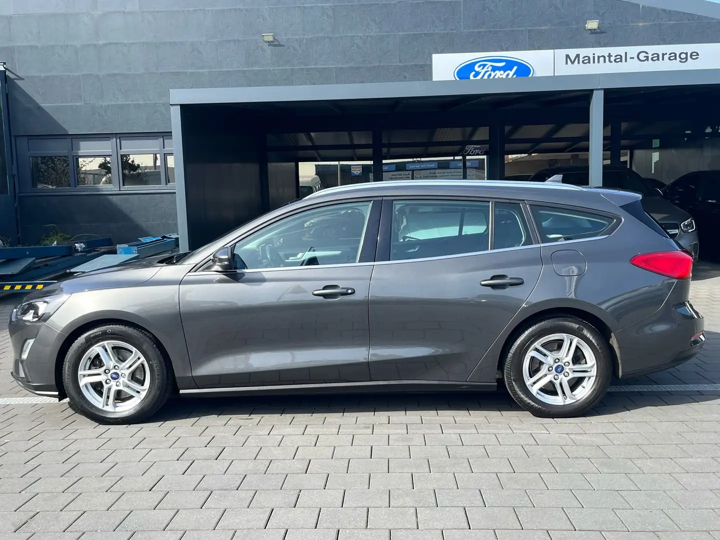Ford Focus Cool&Connect/TotW/LED/12VSteck/LenkH/Sportsi/Sitzh Grigio - 2