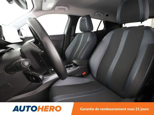 Peugeot 2008 view 10