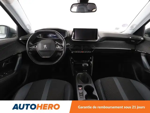 Peugeot 2008 view 12