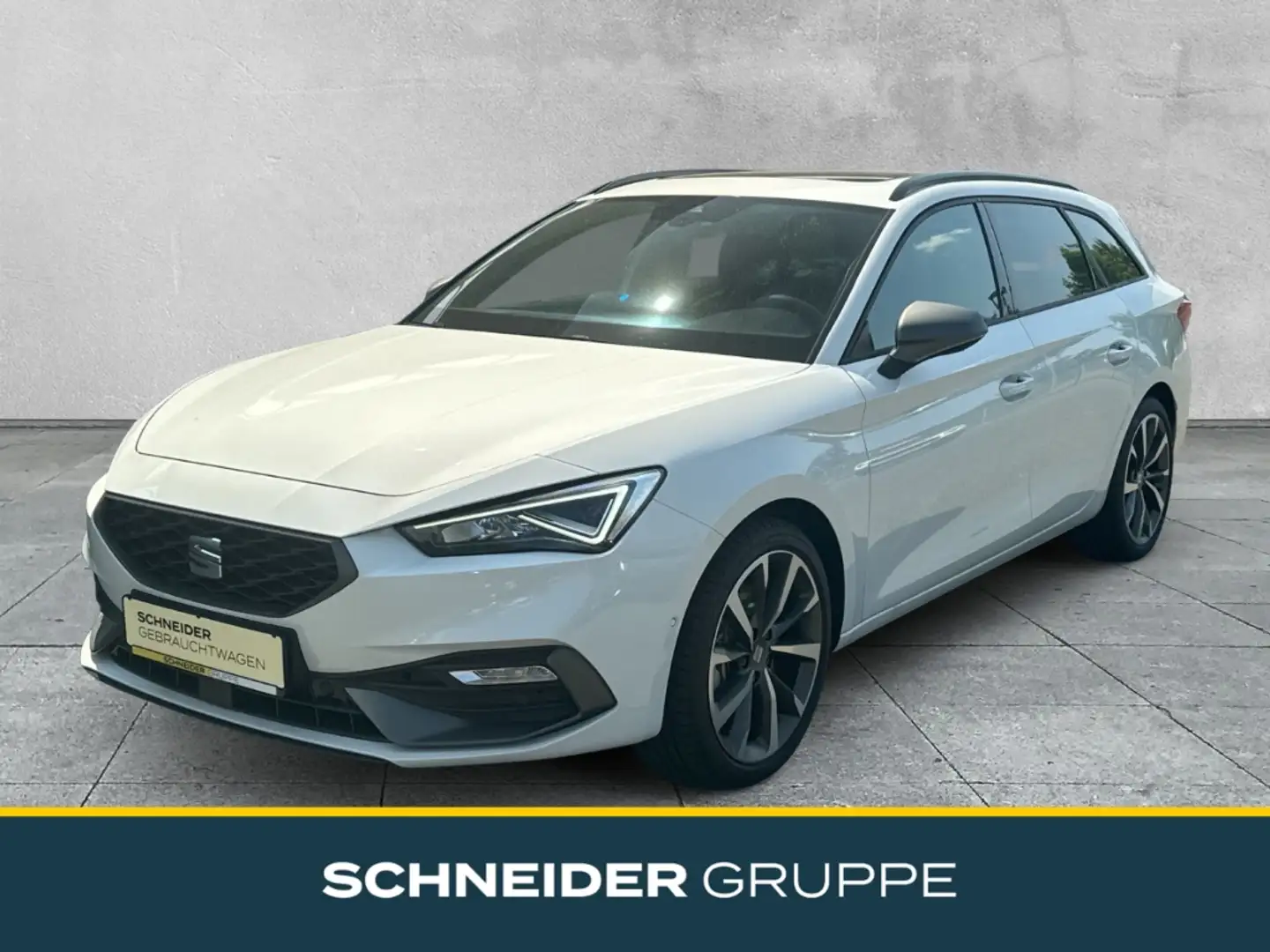 SEAT Leon Sportstourer 2.0 TDI DSG FR AHK+NAVI+PANO Weiß - 1