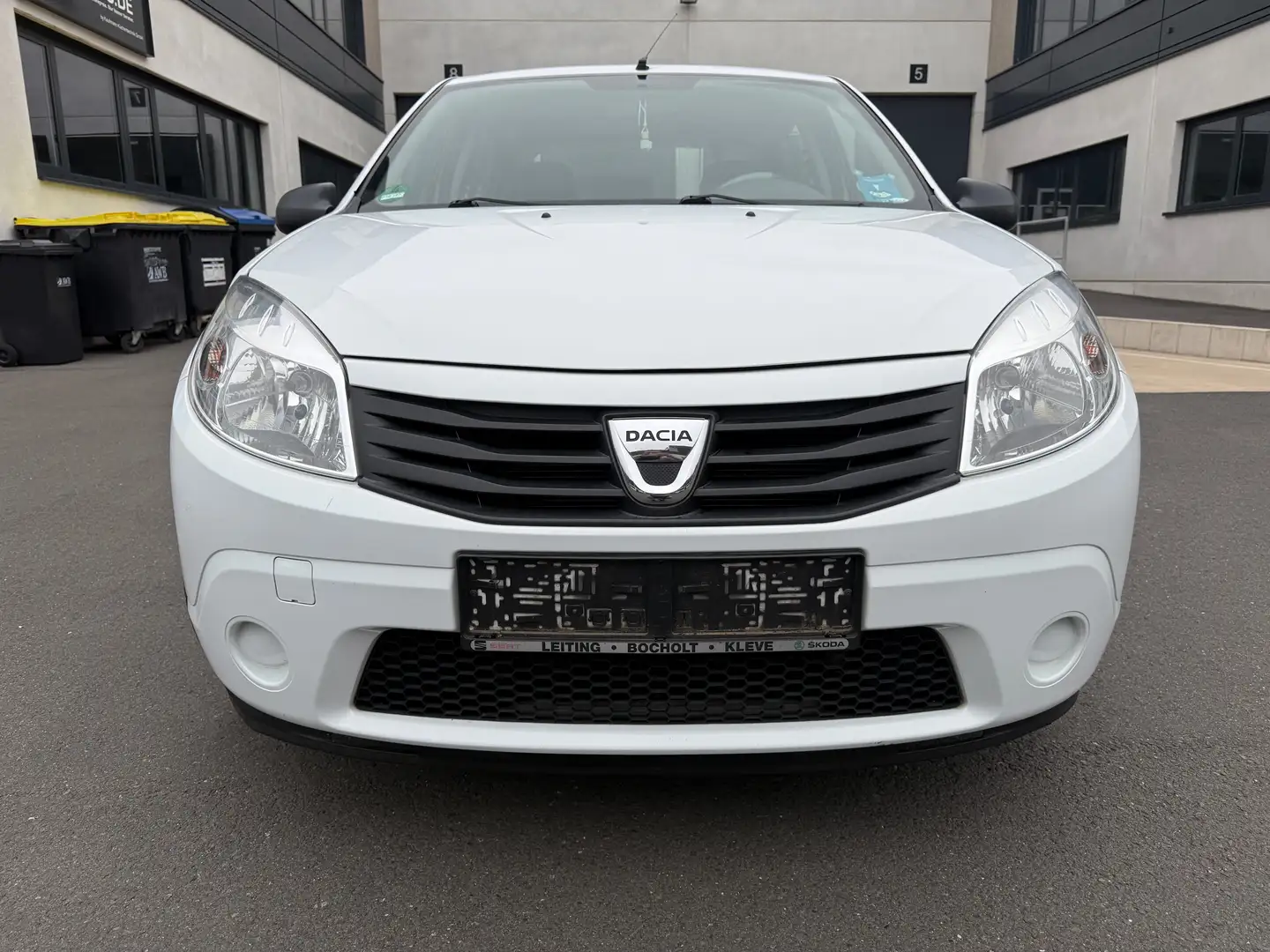 Dacia Sandero Sandero 1.2 16V Laureate White - 2
